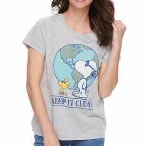 Snoopy Tee Peanuts Heather Grey Plant Earth T-shirt Size Medium